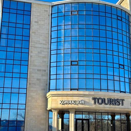 Турист Taraz Exterior photo