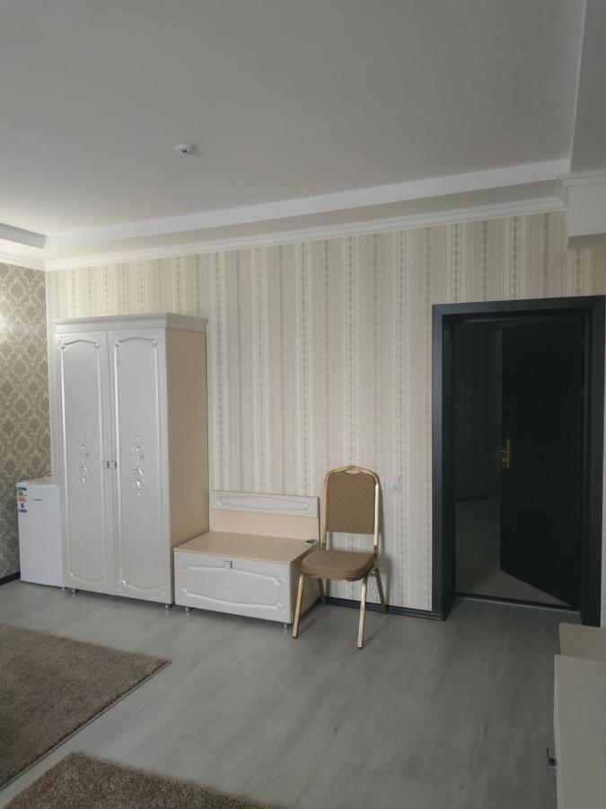 Турист Taraz Exterior photo