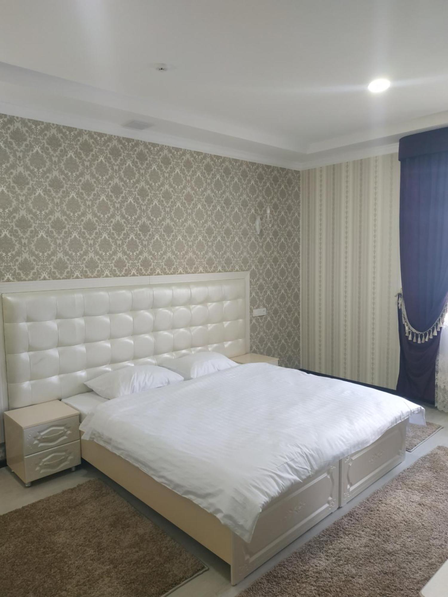 Турист Taraz Exterior photo